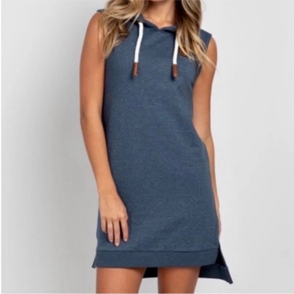 Wanakome Sleeveless Hooded Knit Dress in Heather Navy